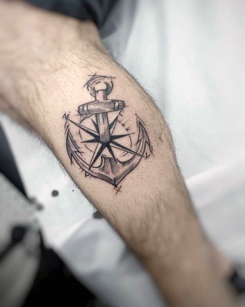 tatuaje ancla simple para hombre 29