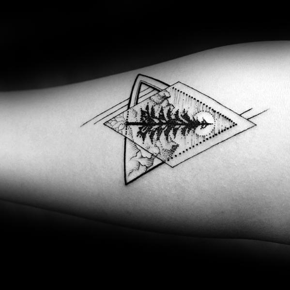 tatuaje arbol simple para hombre 15