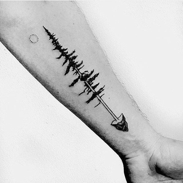 tatuaje arbol simple para hombre 17