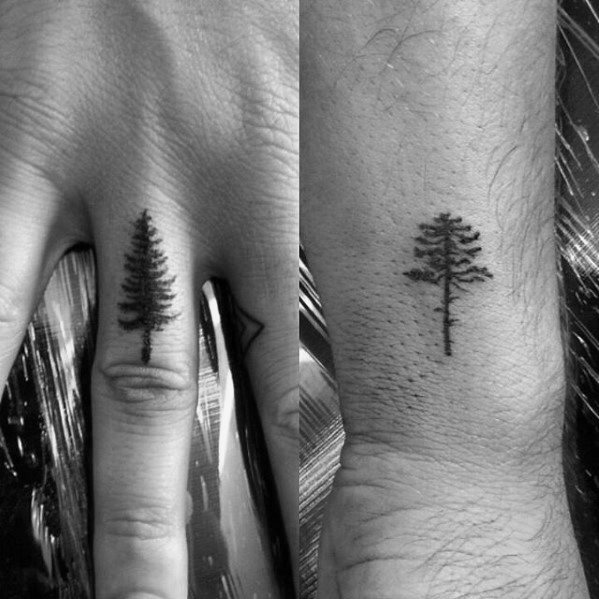 tatuaje arbol simple para hombre 26
