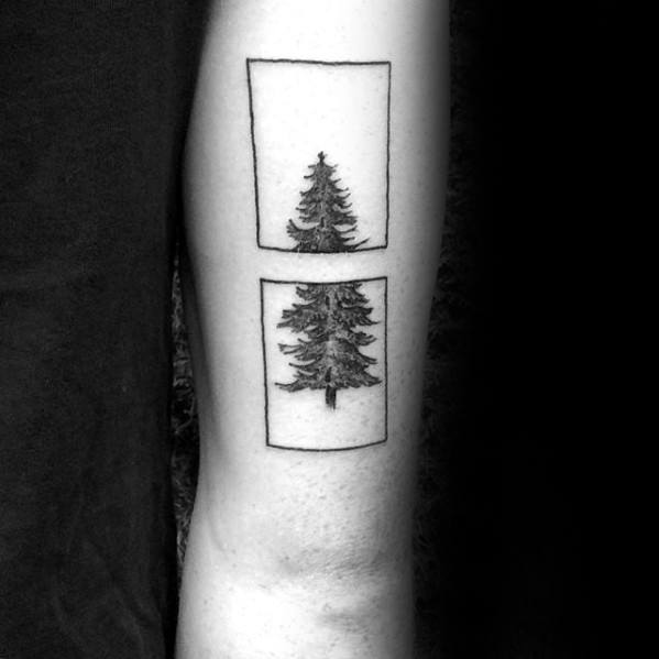 tatuaje arbol simple para hombre 36