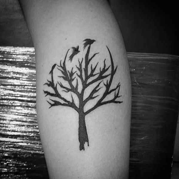 tatuaje arbol simple para hombre 39