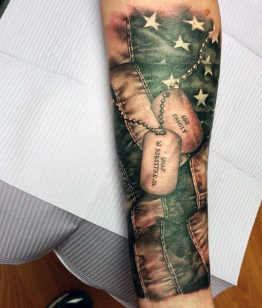 tatuaje bandera usa para hombre 08