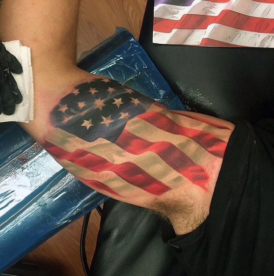 tatuaje bandera usa para hombre 13