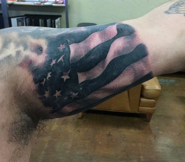 tatuaje bandera usa para hombre 23