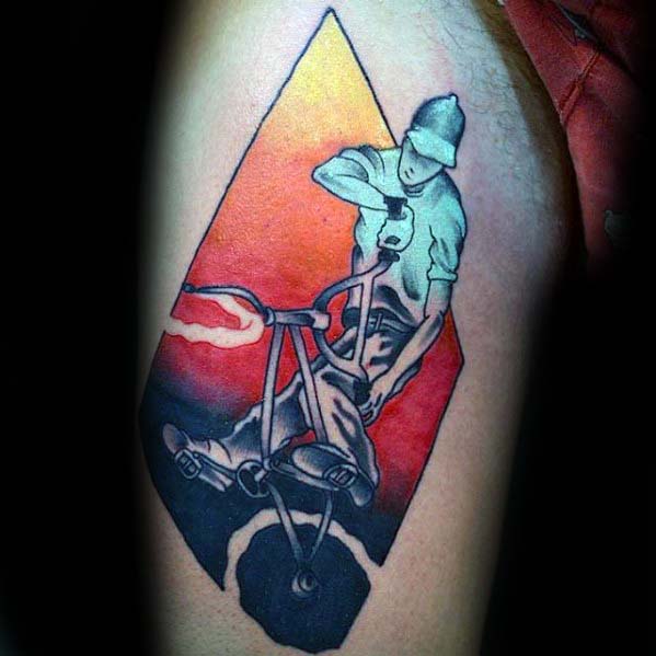 tatuaje bicicleta bmx para hombre 40