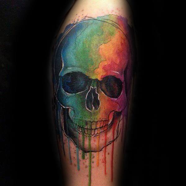 tatuaje calavera acuarela para hombre 15
