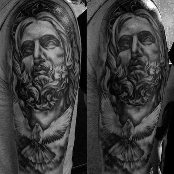 tatuaje catolico para hombre 23