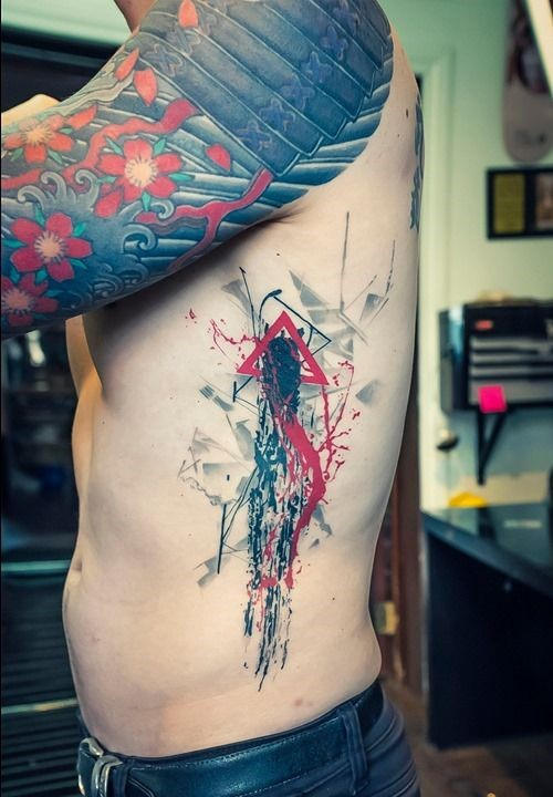 tatuaje costillas para hombre 14