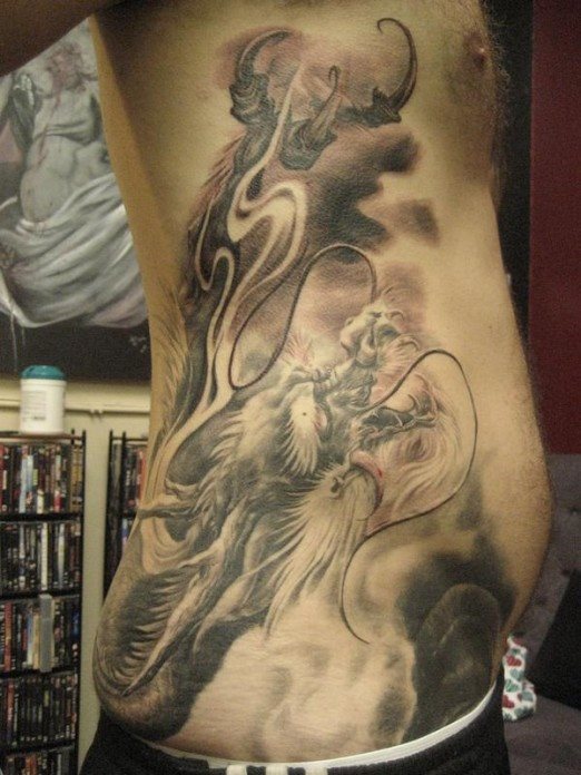 tatuaje costillas para hombre 16