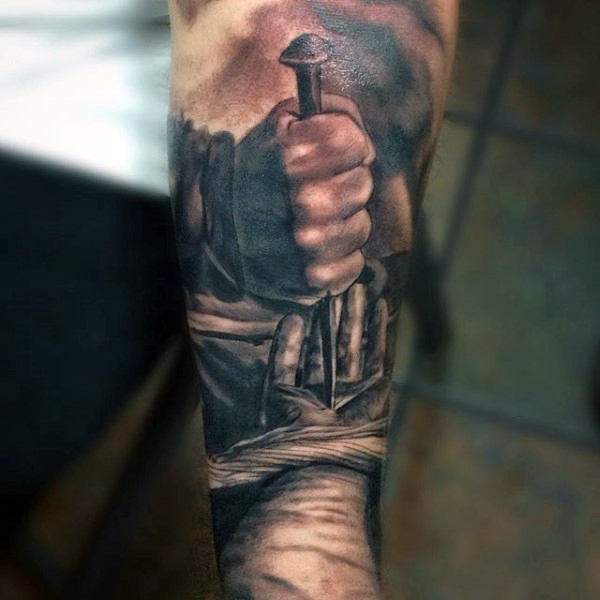 tatuaje cristiano para hombre 48