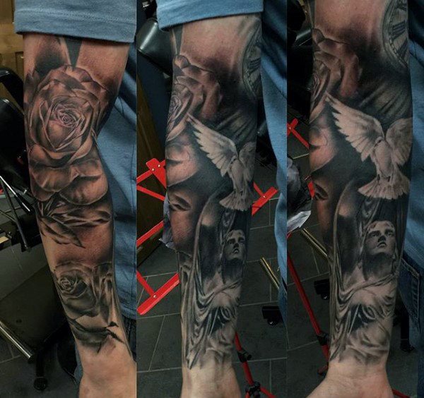tatuaje cristiano para hombre 51