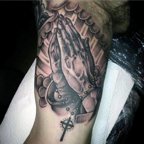 tatuaje cristiano para hombre 72