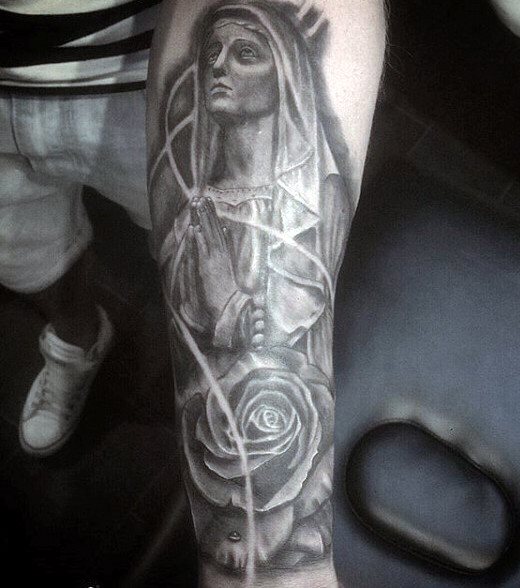 tatuaje cristiano para hombre 87