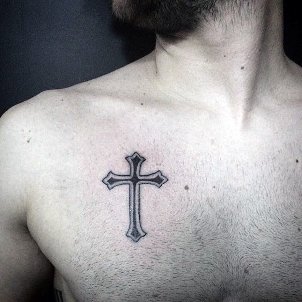 tatuaje cruz simple para hombre 10