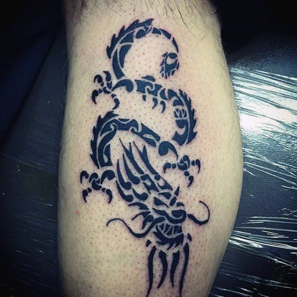 tatuaje dragon simple para hombre 09