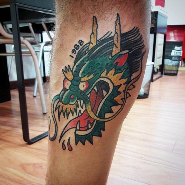 tatuaje dragon simple para hombre 20