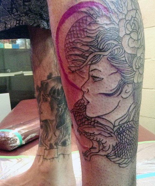 tatuaje flor para hombre 06