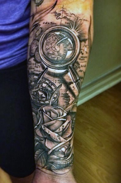 tatuaje flor para hombre 14