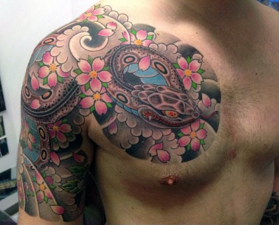 tatuaje flor para hombre 17