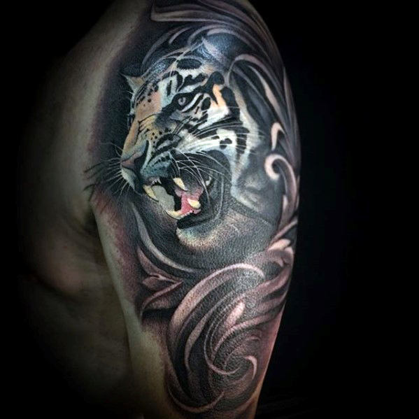 tatuaje increible brazo para hombre 35