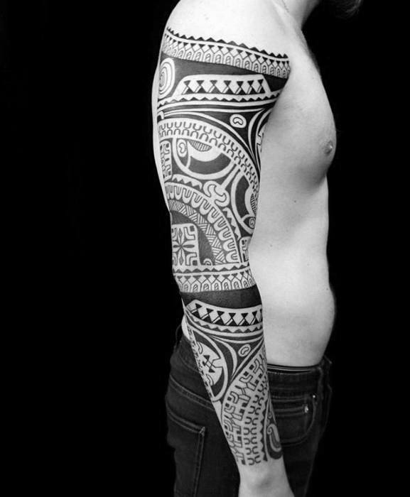 tatuaje increible manga para hombre 14