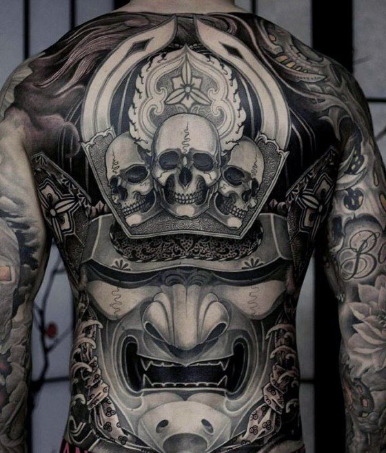 tatuaje increible para hombre 04