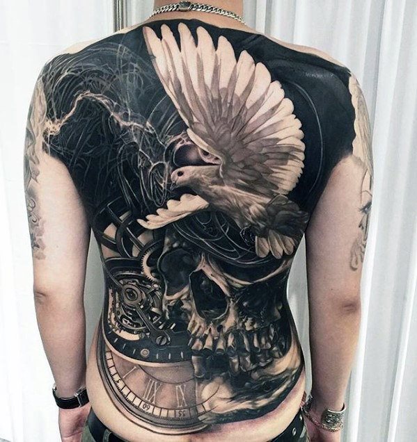 tatuaje increible para hombre 42