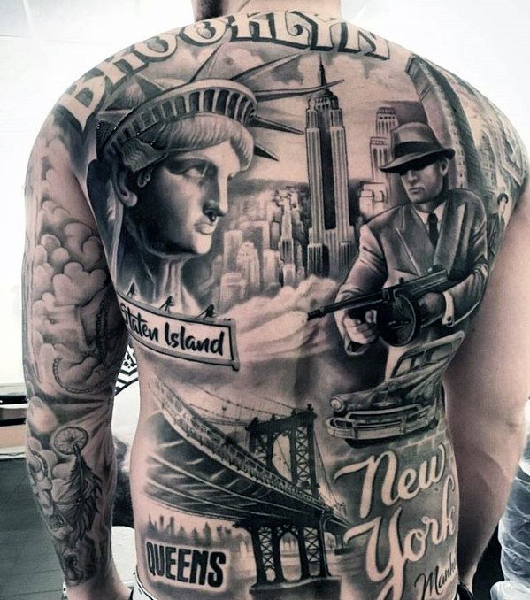 tatuaje increible para hombre 44