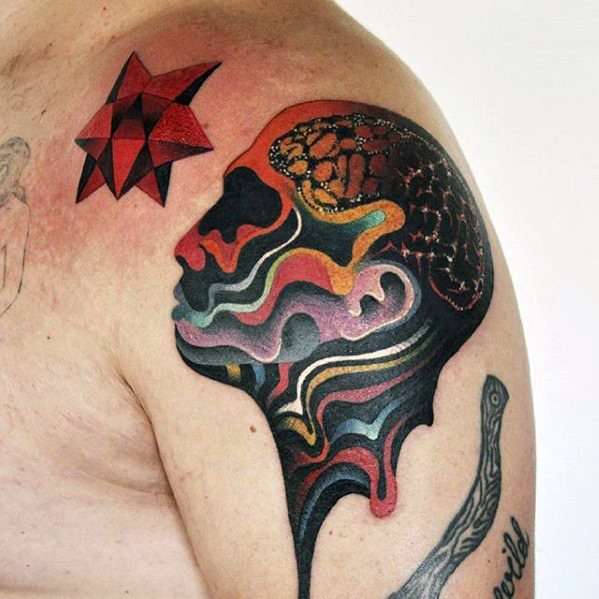 tatuaje increible pequeno para hombre 31