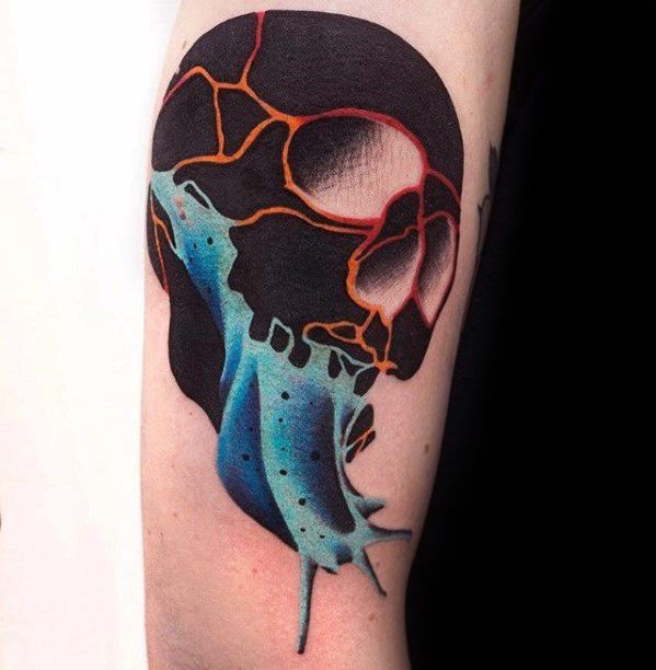 tatuaje increible pequeno para hombre 36