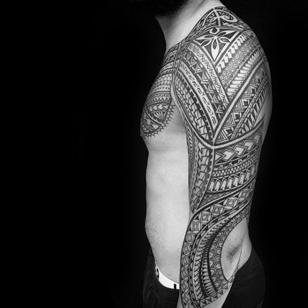 tatuaje increible tribal para hombre 89