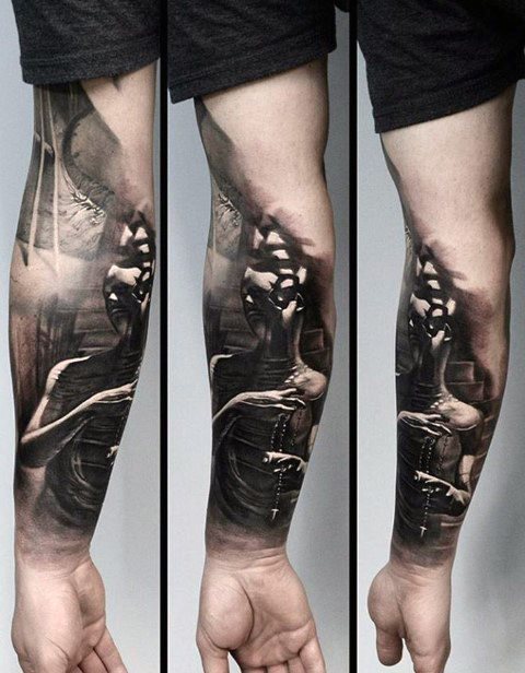 tatuaje inusual para hombre 10