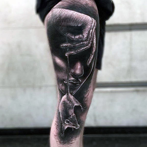 tatuaje inusual para hombre 21