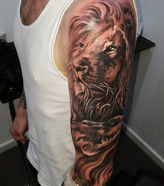 tatuaje leon para hombre 05