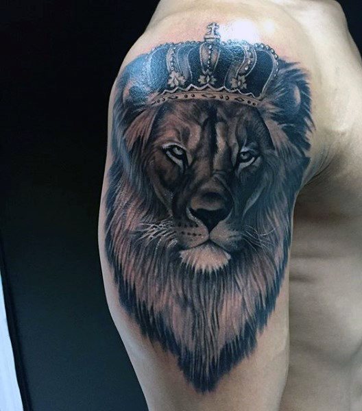 tatuaje leon para hombre 35