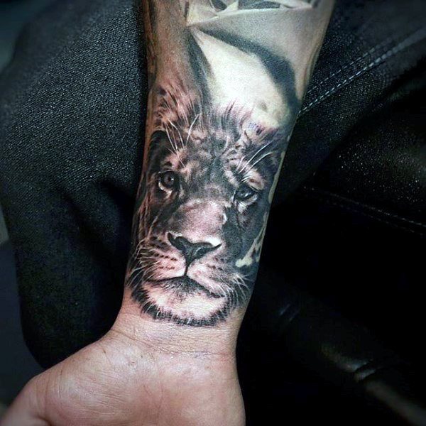 tatuaje leon para hombre 38