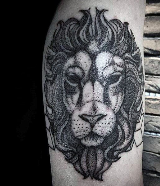 tatuaje leon para hombre 64