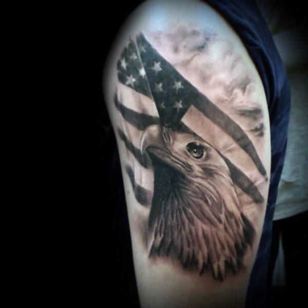 tatuaje patriotico ejercito para hombre 15