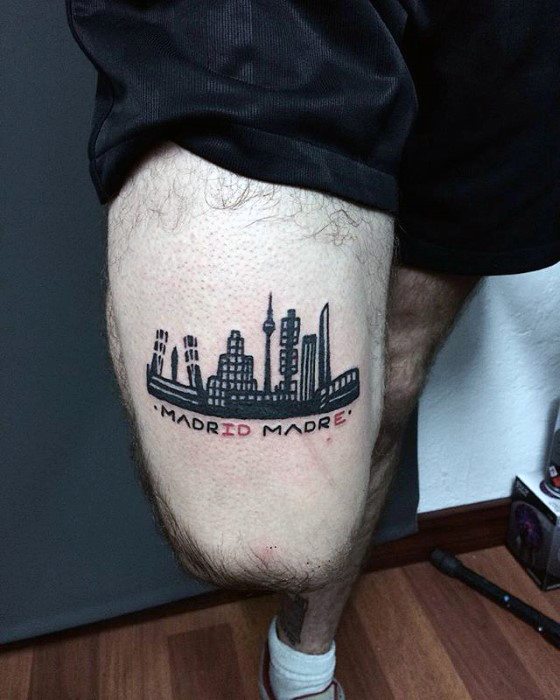 tatuaje pequeno perfecto para hombre 15