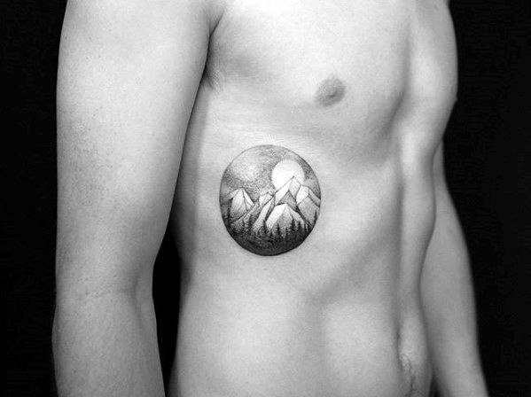 tatuaje pequeno perfecto para hombre 21