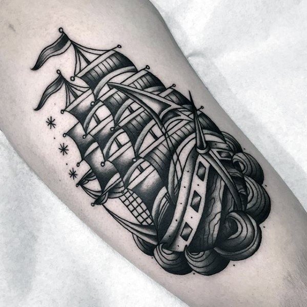 tatuaje pequeno perfecto para hombre 26