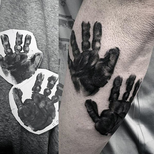 tatuaje pequeno perfecto para hombre 43