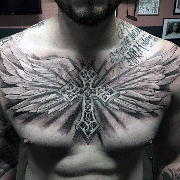 tatuaje preciosa cruz para hombre 11