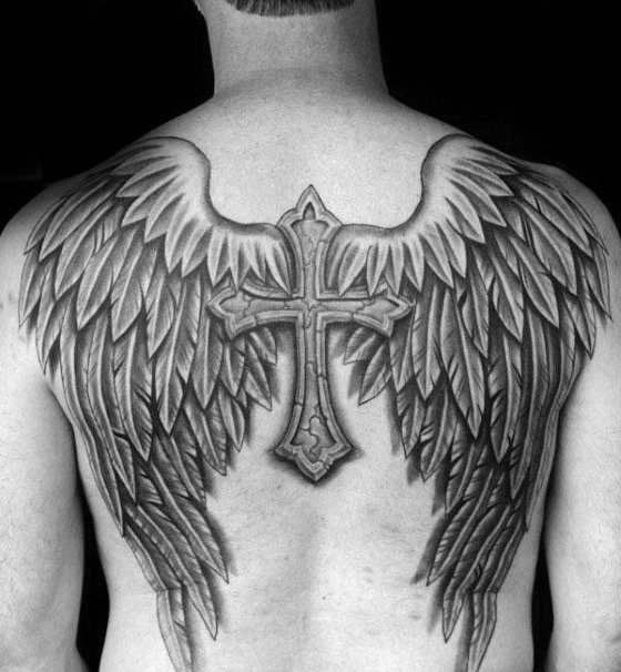 tatuaje preciosa cruz para hombre 42
