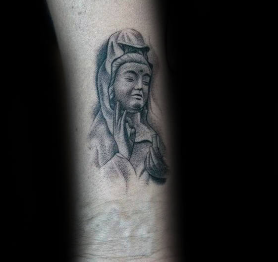 tatuaje precioso pequeno para hombre 30