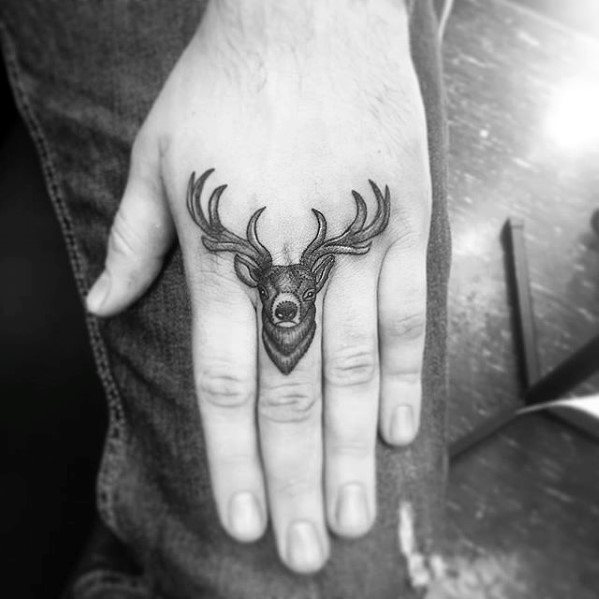 tatuaje precioso pequeno para hombre 33