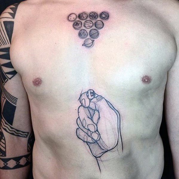 tatuaje precioso pequeno para hombre 37