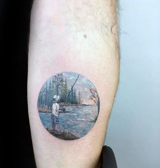 tatuaje precioso pequeno para hombre 44