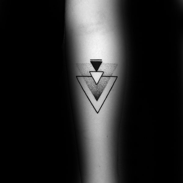 tatuaje simple antebrazo para hombre 08